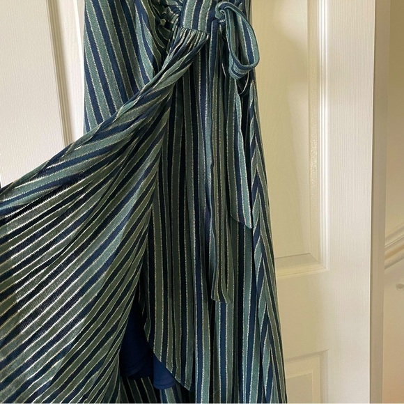 Anthropologie Wrap Asymmetrical Dress Stripe Sparkle Fairy Flutter Sleeve Size S - Picture 4 of 15